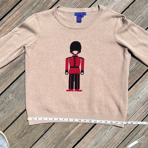 Vintage Twiggy London “The Queen’s Guard” sweater L-XL - Picture 8 of 9